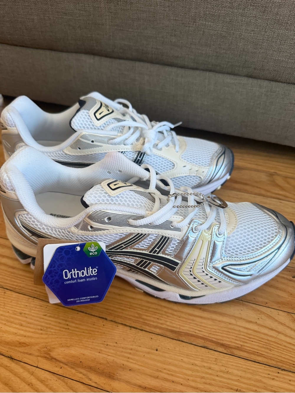 Brand new men’s Asics gel kayano